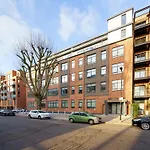 Luxury 1Br Apartment Tottenham