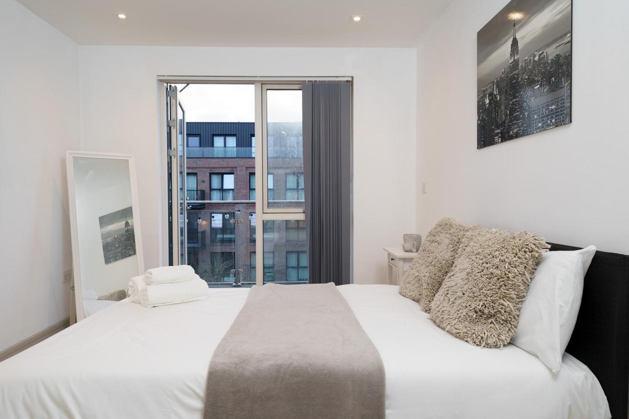 Luxury 1br Tottenham Appartement *